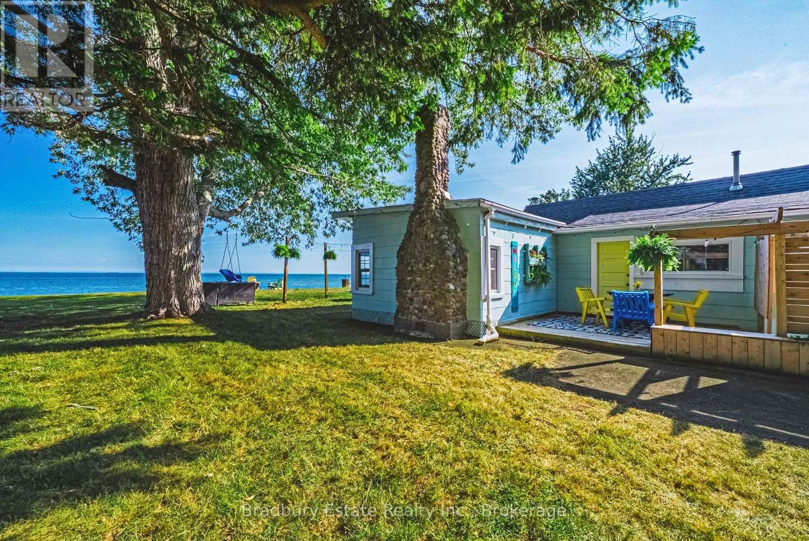 11141 CHURCHILL AVENUE - 1