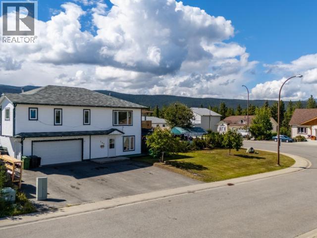 146 FALCON DRIVE - 30