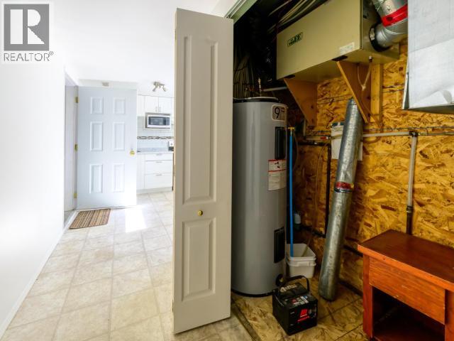 146 FALCON DRIVE - 41