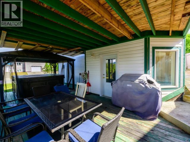 146 FALCON DRIVE - 8