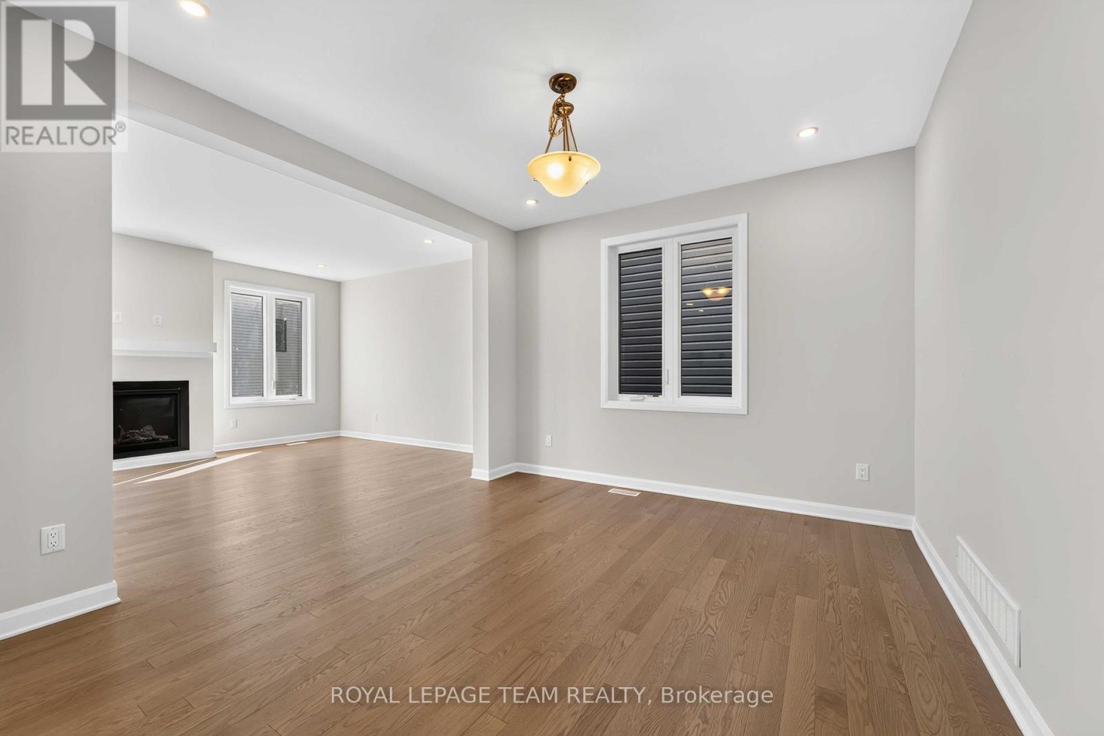 902 LOCOMOTION LANE - 4