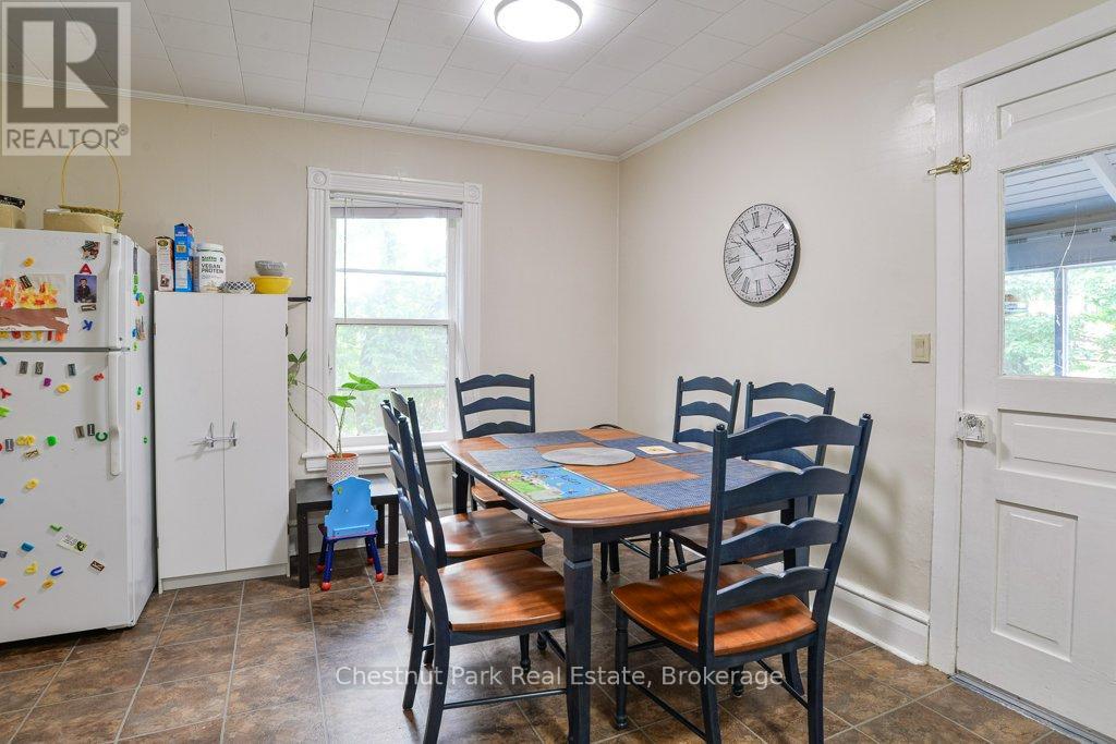 128 JAMES STREET - 4