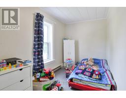 Bathroom - 128 James Street, Bracebridge, ON P1L2B6 Photo 8