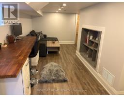 Lower - 39 Amherst Avenue, Toronto, ON M6E1Z2 Photo 6
