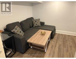 Lower - 39 Amherst Avenue, Toronto, ON M6E1Z2 Photo 8