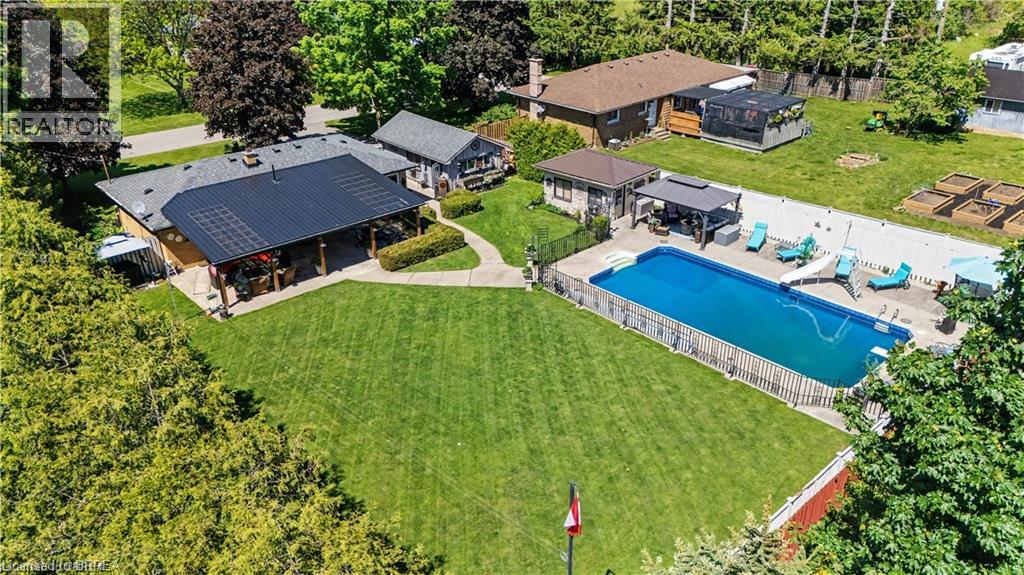 52 LORNE Avenue - 4