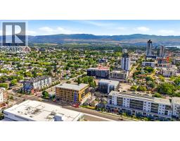 623 Clement Avenue, Kelowna, BC V1Y7C7 Photo 14