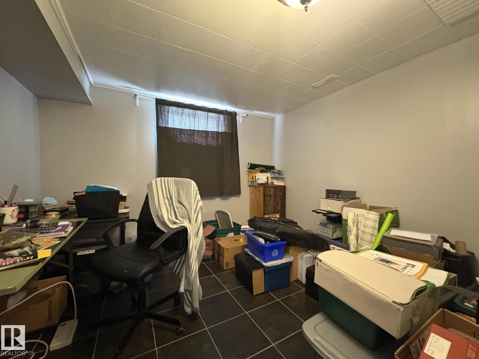 10216 108 AV - Image 19