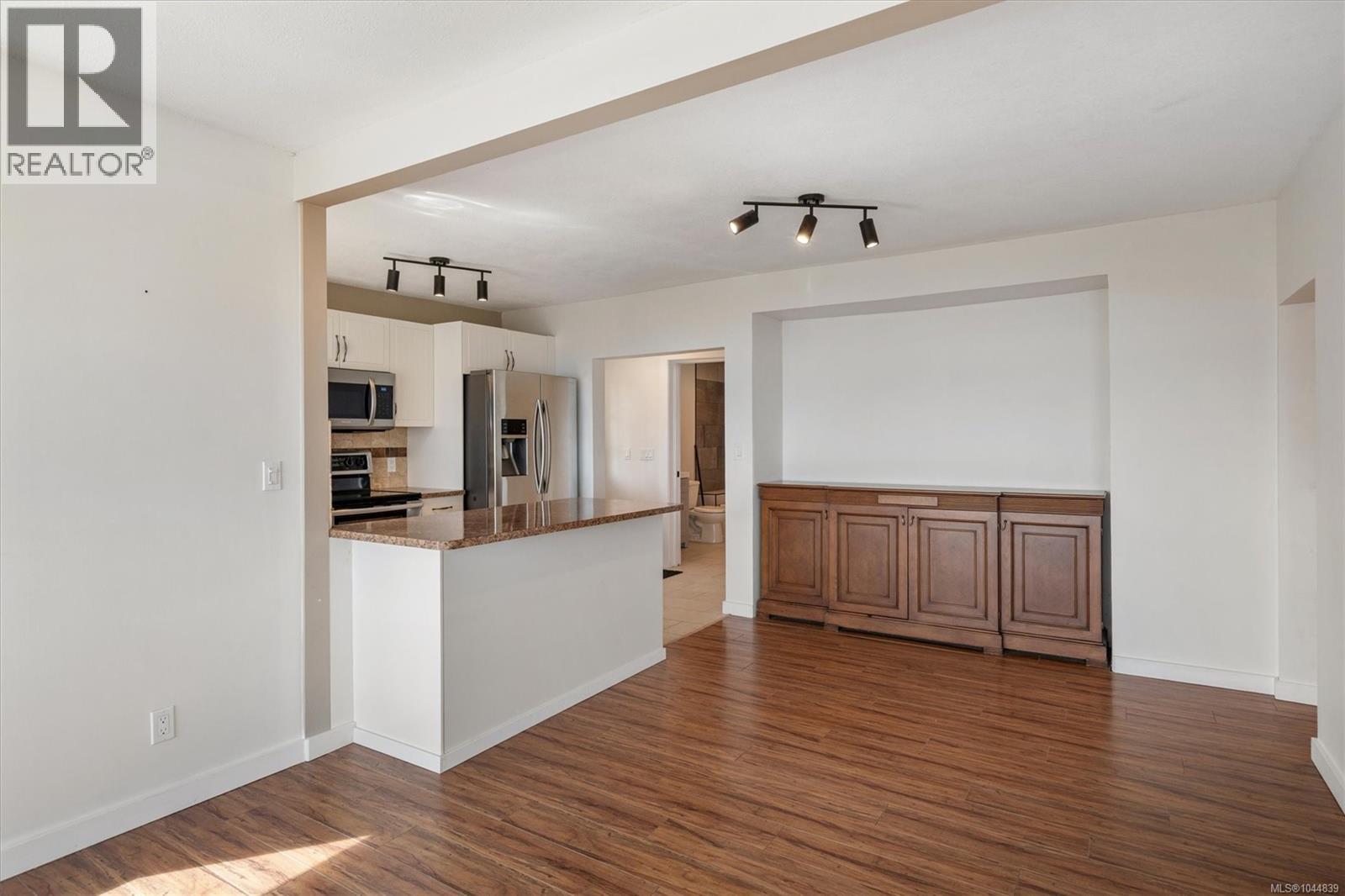 12 LYNNWOOD Rd, Campbell River