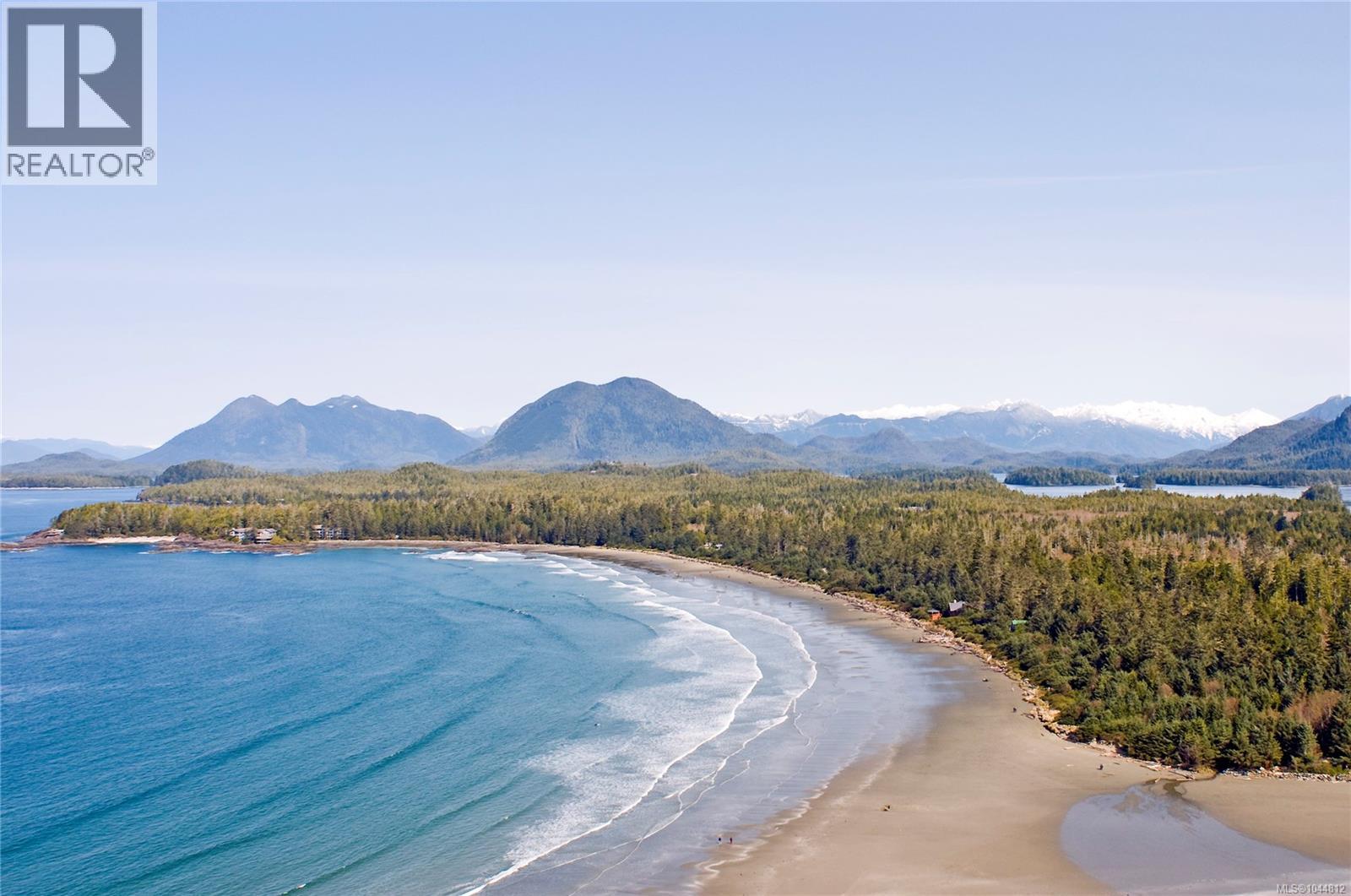 1261 Lynn Rd, Tofino