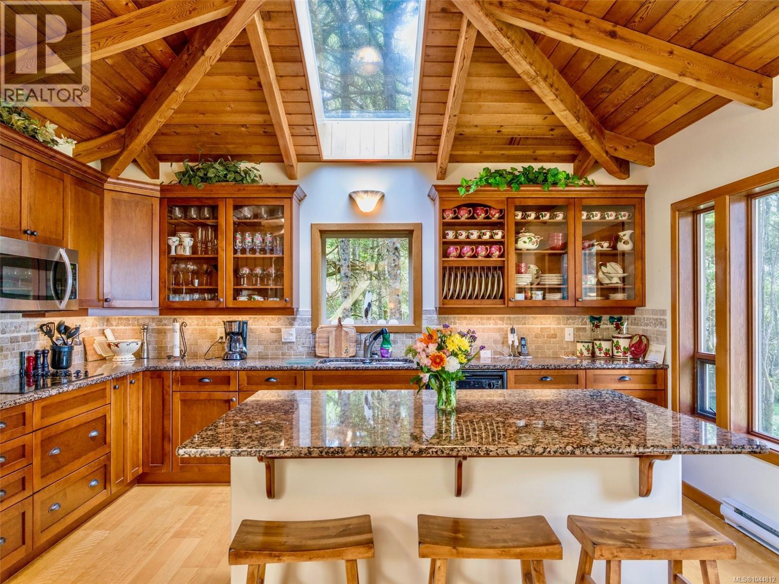 1261 Lynn Rd - 6