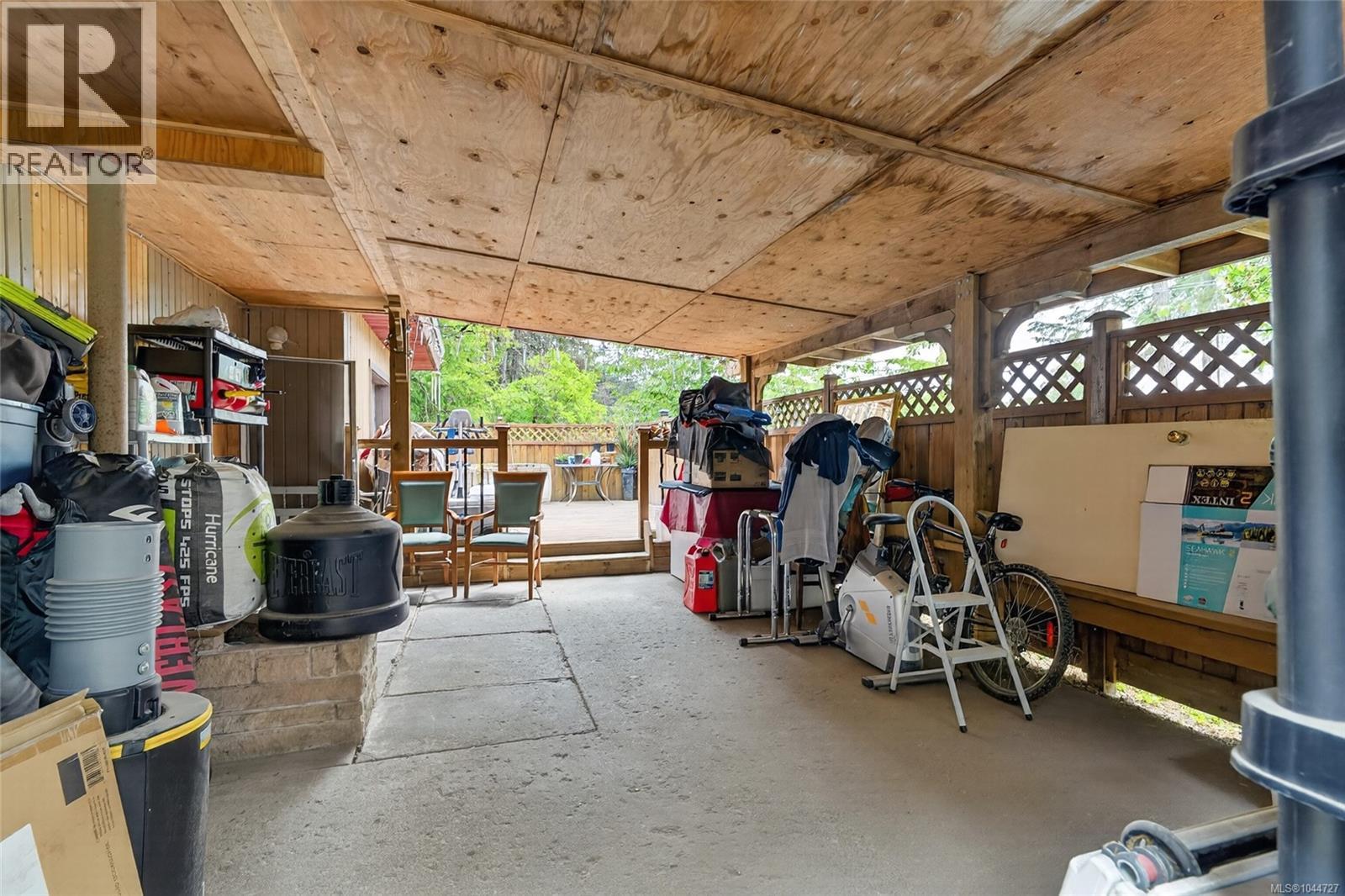 1012 Fairdowne Rd - 19