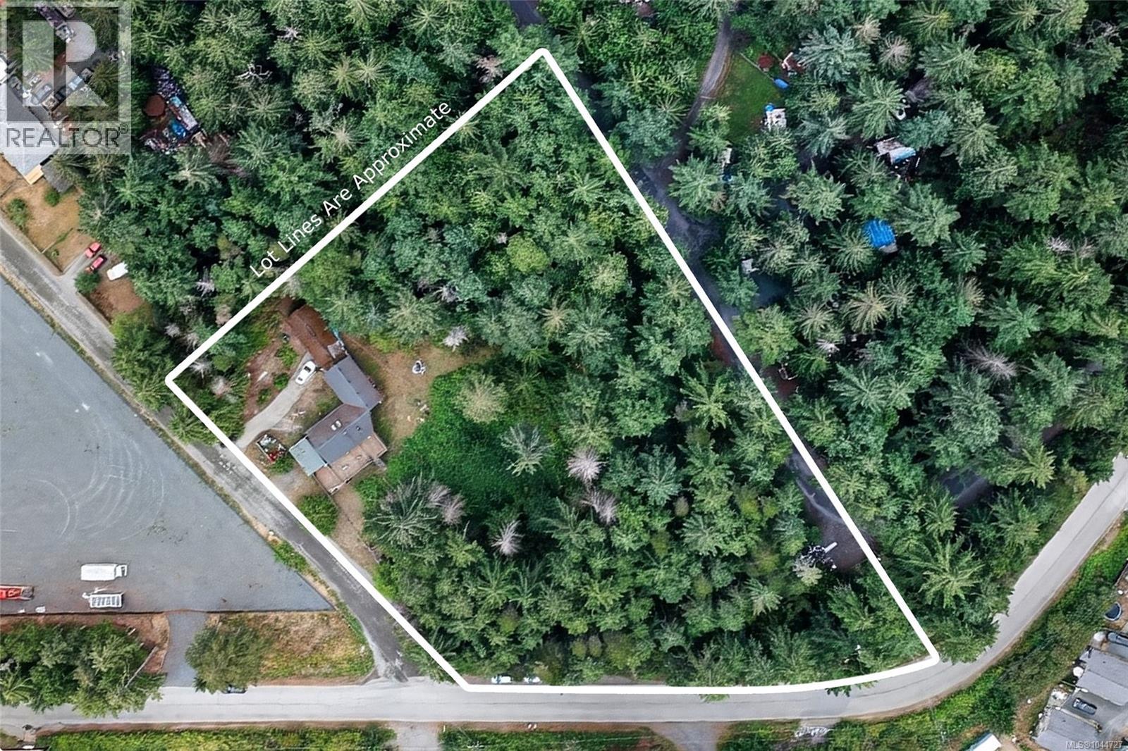 1012 Fairdowne Rd, Errington