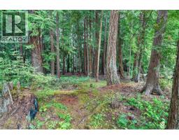 1012 Fairdowne Rd, Errington, BC V9P2C1 Photo 12