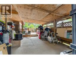 1012 Fairdowne Rd, Errington, BC V9P2C1 Photo 19