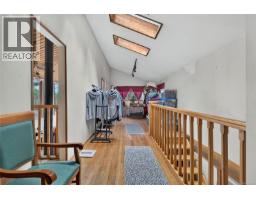 1012 Fairdowne Rd, Errington, BC V9P2C1 Photo 21