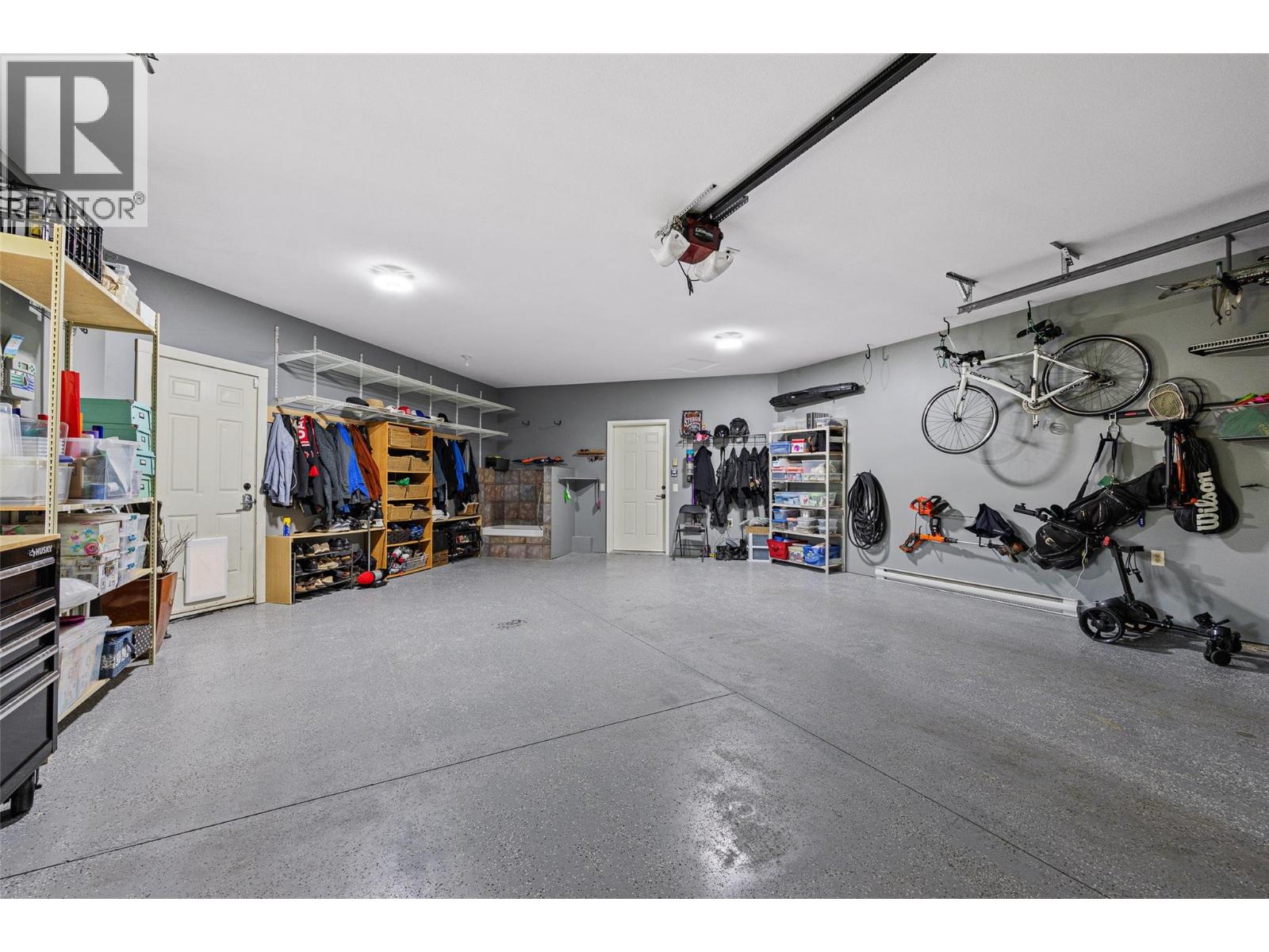  670 Devonian Avenue, Kelowna