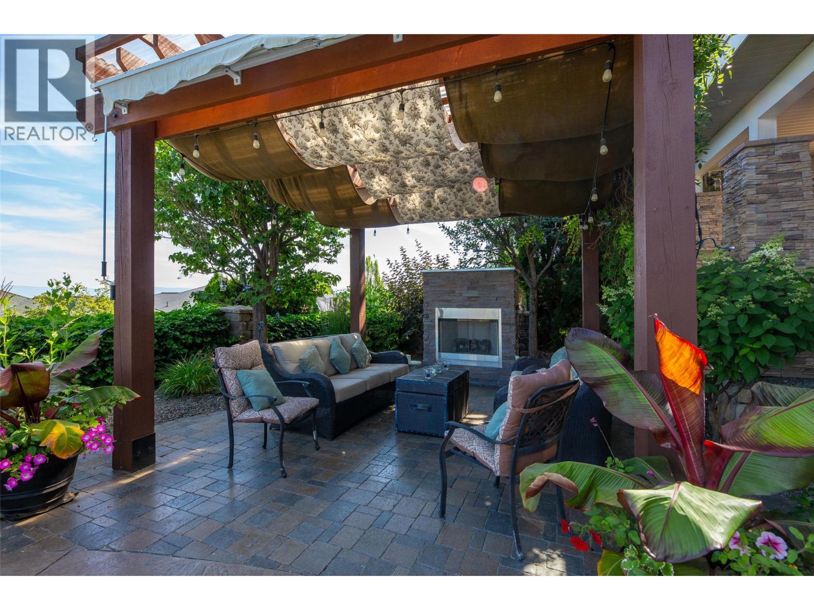  670 Devonian Avenue, Kelowna