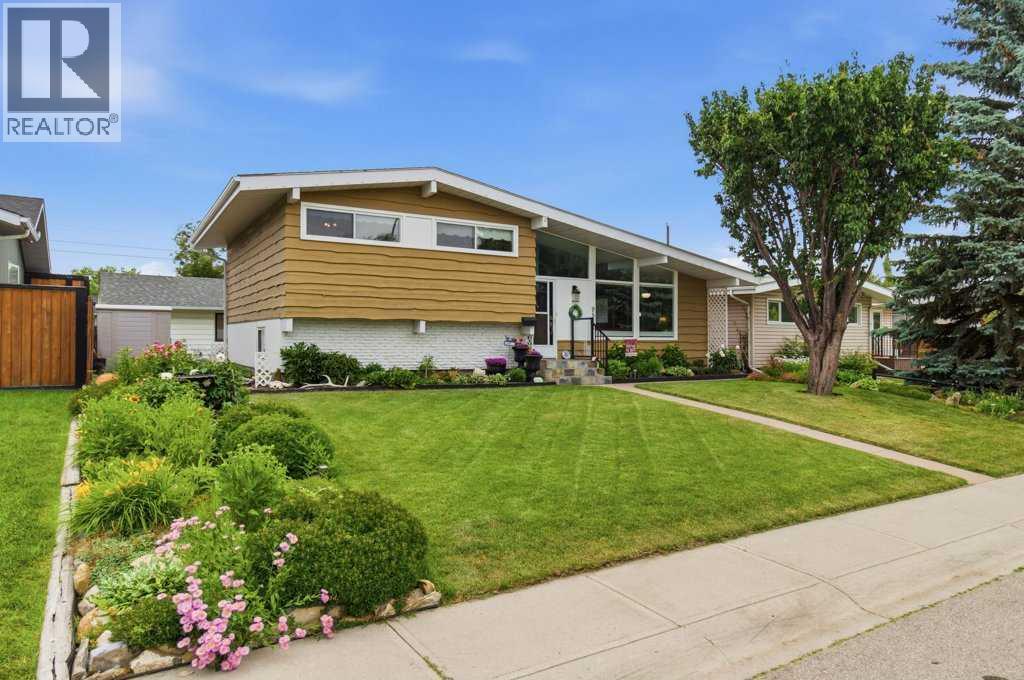 9511 Academy Drive SE, Acadia, Calgary photo 2