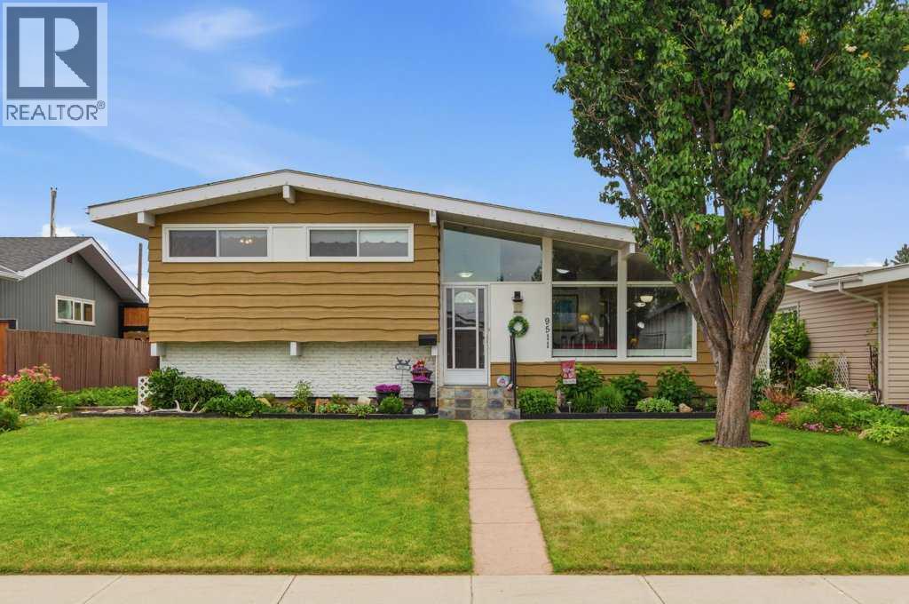 9511 Academy Drive SE, Acadia, Calgary photo 1