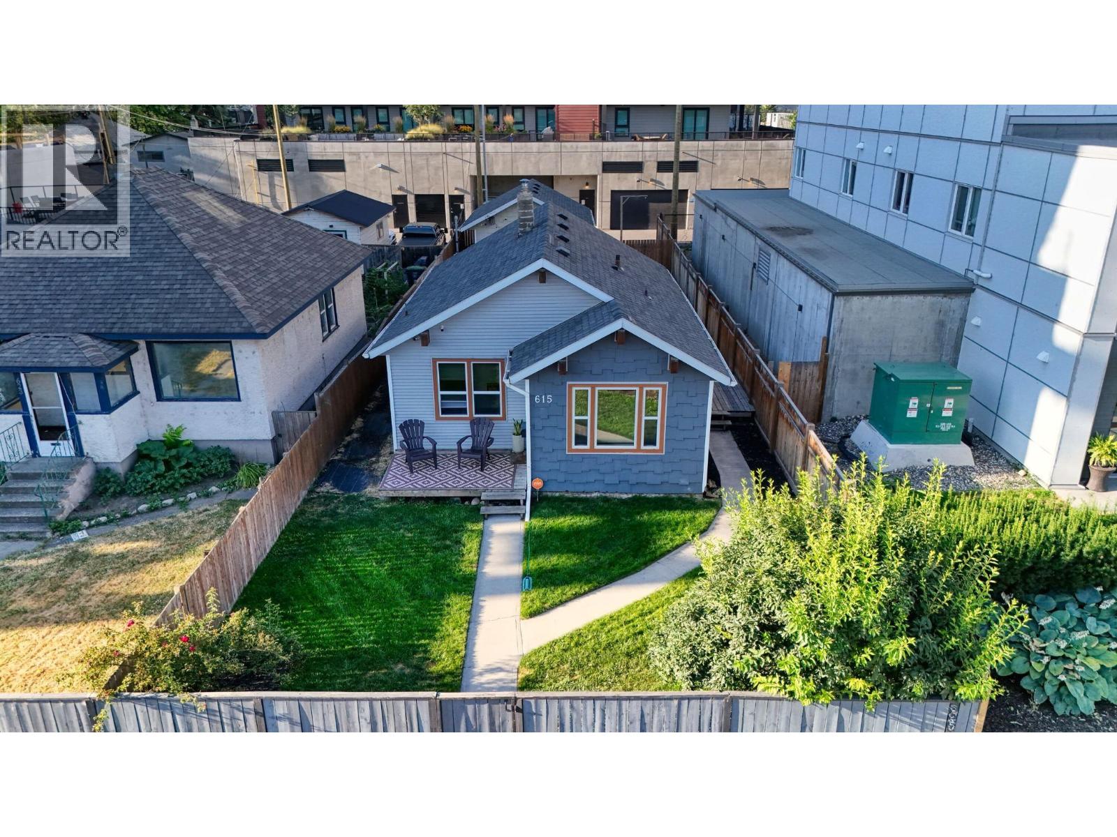 615 Clement Avenue - 17