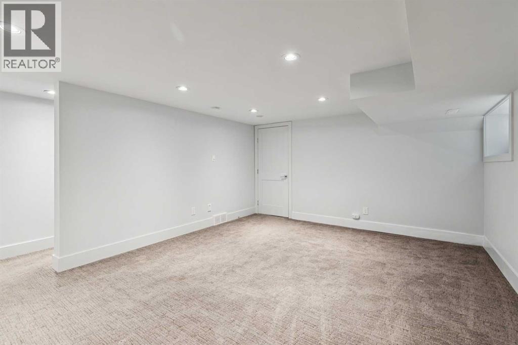 911 18 Avenue SW - Image 32