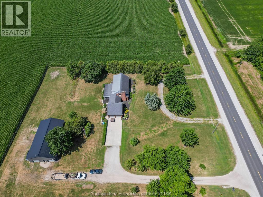 4979 Lambton LINE - Image 45