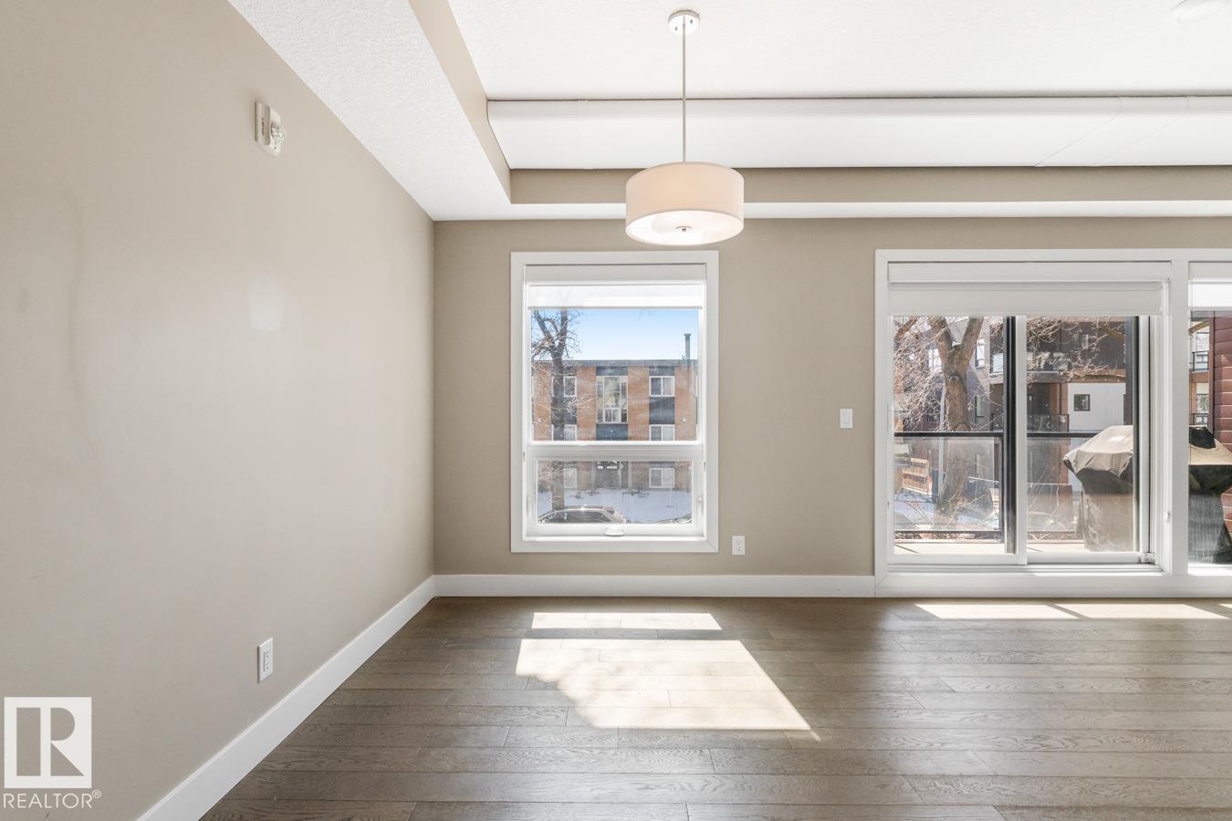 #203 10006 83 AV NW - Image 11