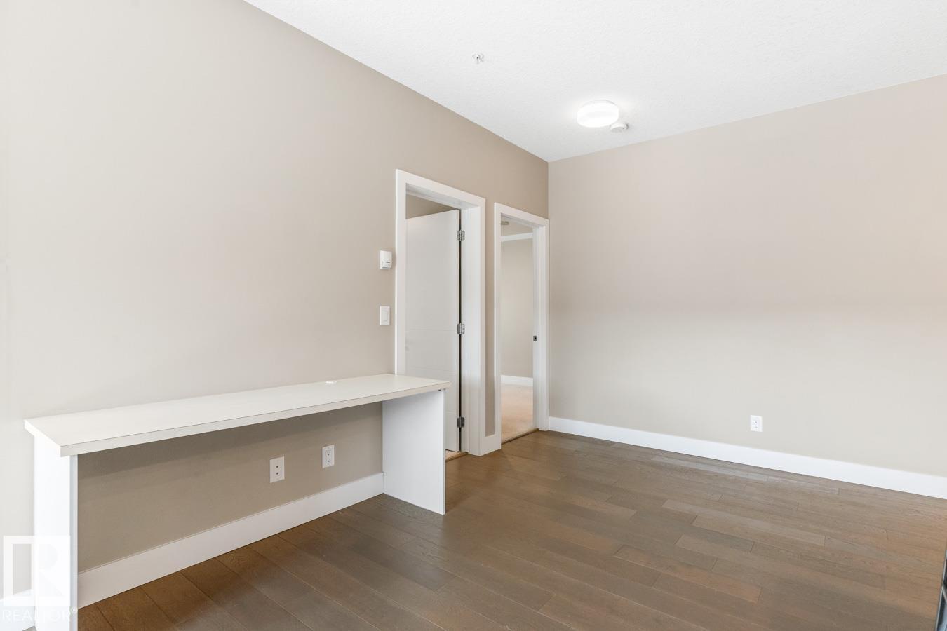 #203 10006 83 AV NW - 15