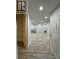 542 Wingrove Crescent, Oakville, ON L6L4R6 Photo 6