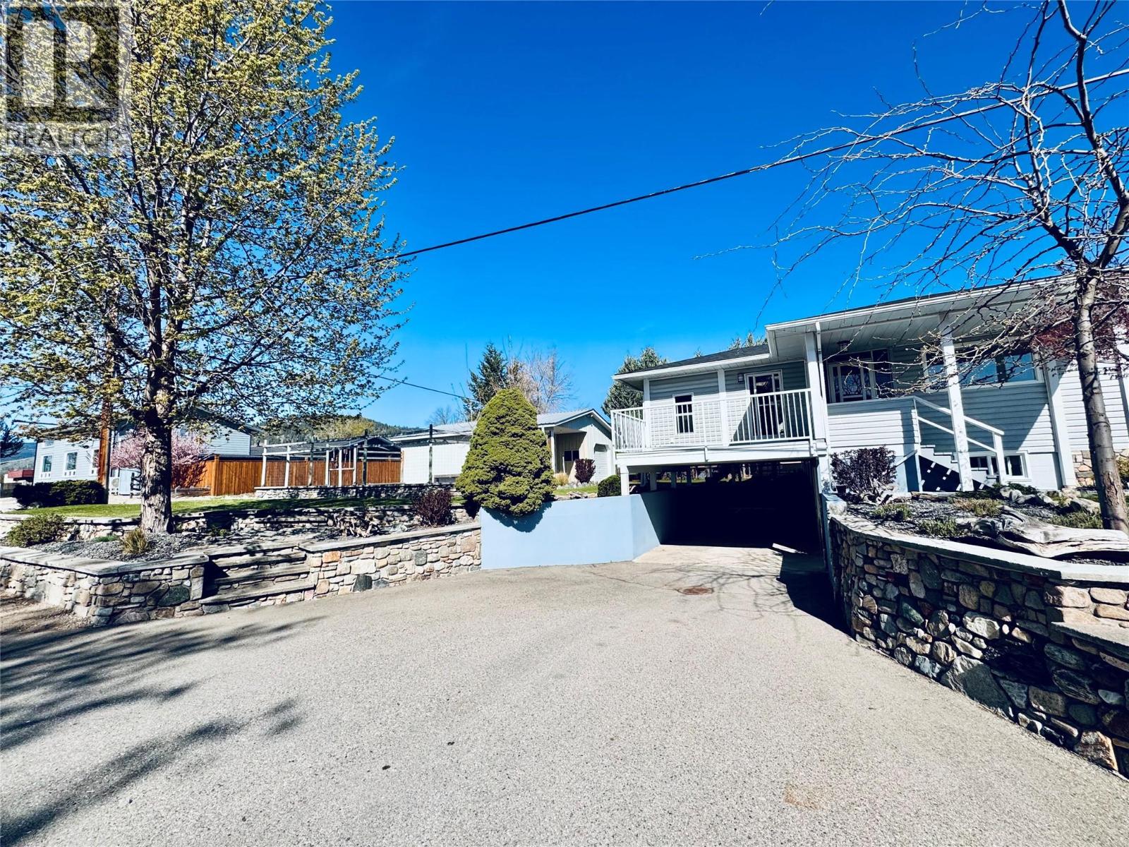 7027 18th Street - 3