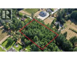 6147 Old West Saanich Rd, Saanich, BC V9E2G8 Photo 11