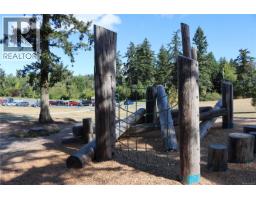 6147 Old West Saanich Rd, Saanich, BC V9E2G8 Photo 20