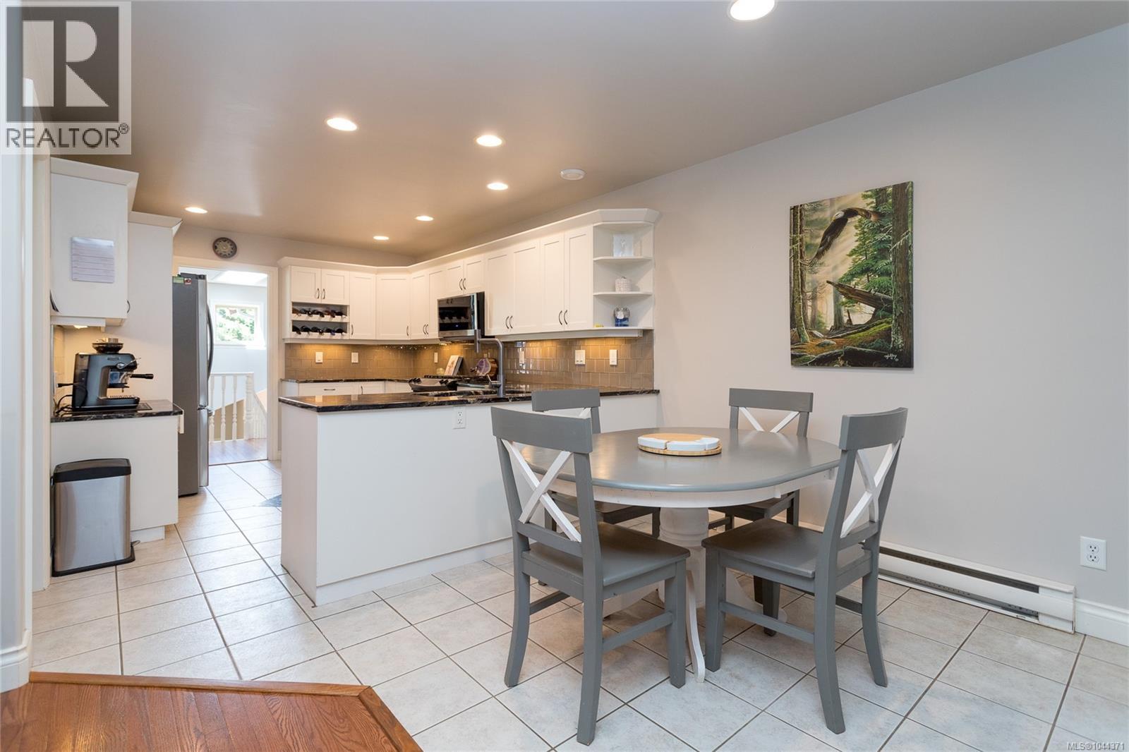 804 Bucktail Rd - 23