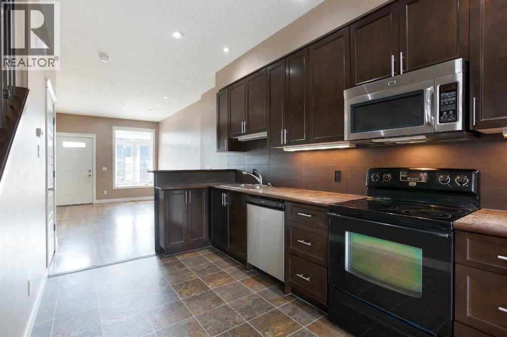 4510 73 Street NW - 12