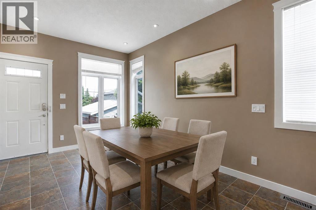 4510 73 Street NW - 15