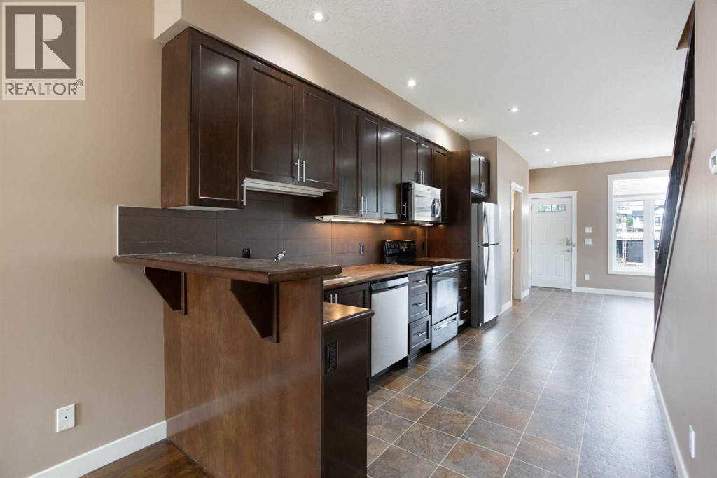 4510 73 Street NW - 8