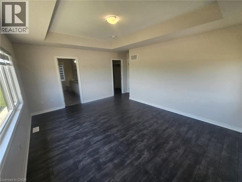 233 LESLIE DAVIS Street — photo 3