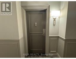 Sitting room - 211 - 75 York Mills Road, Toronto, ON M2P2E7 Photo 6