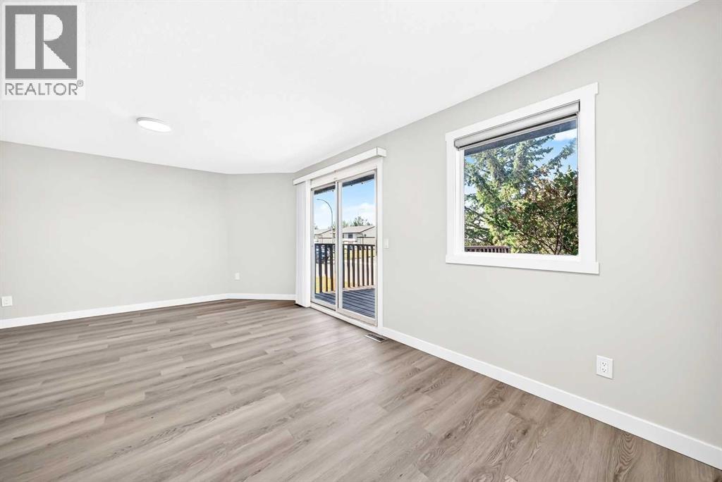 74 Fonda Drive SE, Forest Heights, Calgary photo 5