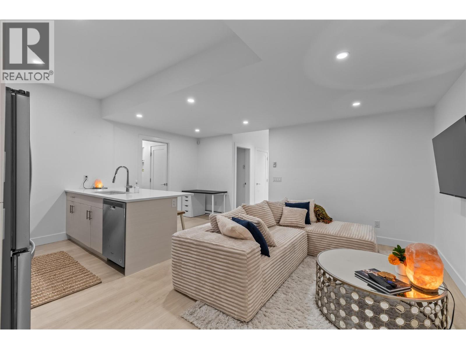 82 Red Sky Court - 57