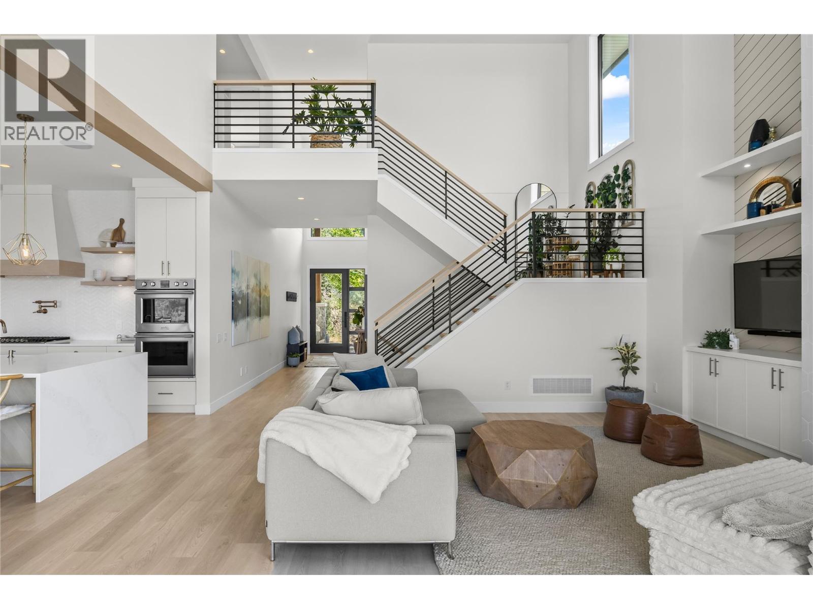 82 Red Sky Court - 14
