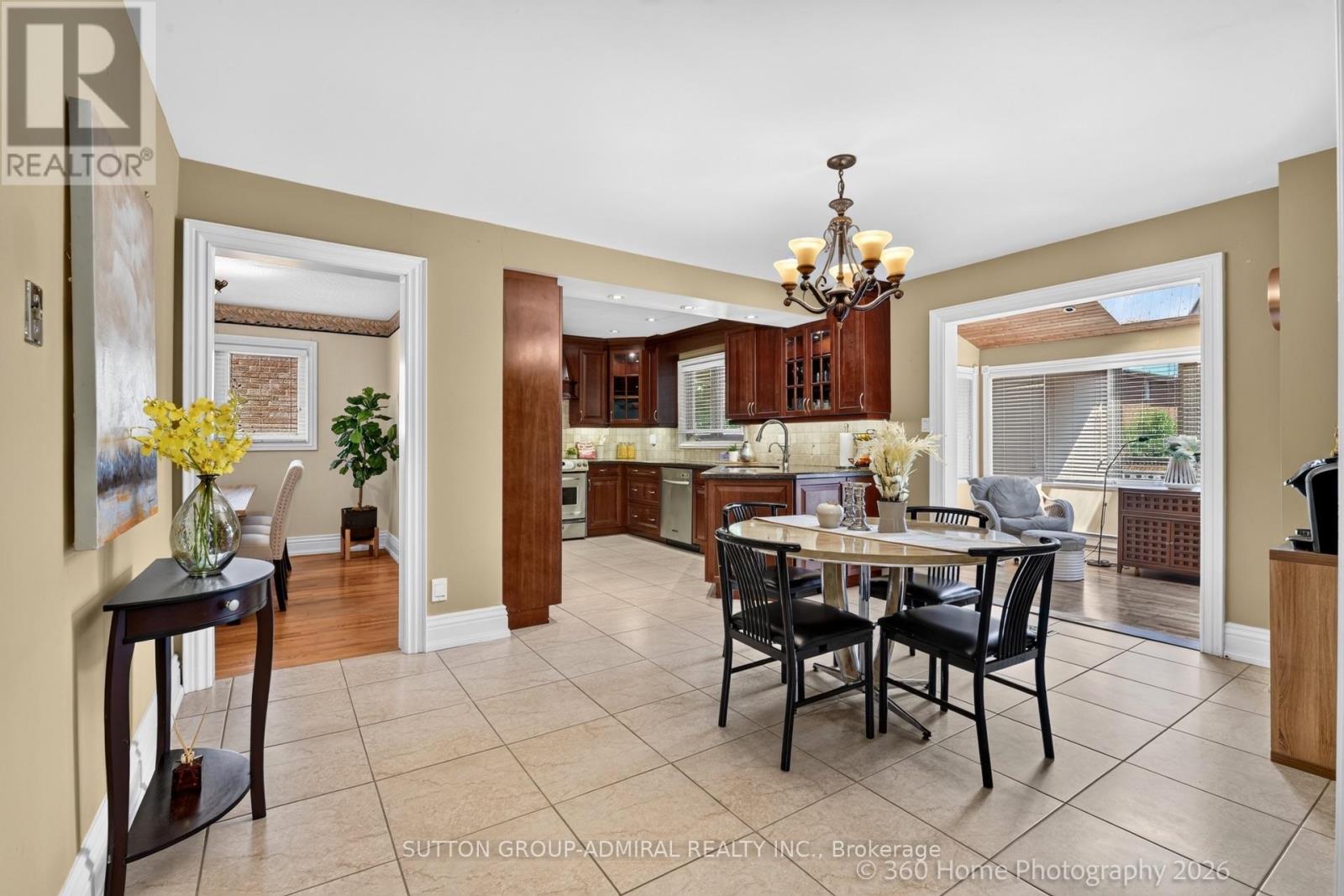193 WIGWOSS DRIVE - 12