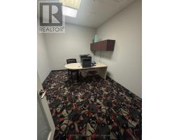 13 - 250 Wyecroft Road, Oakville, ON L6K3T7 Photo 8