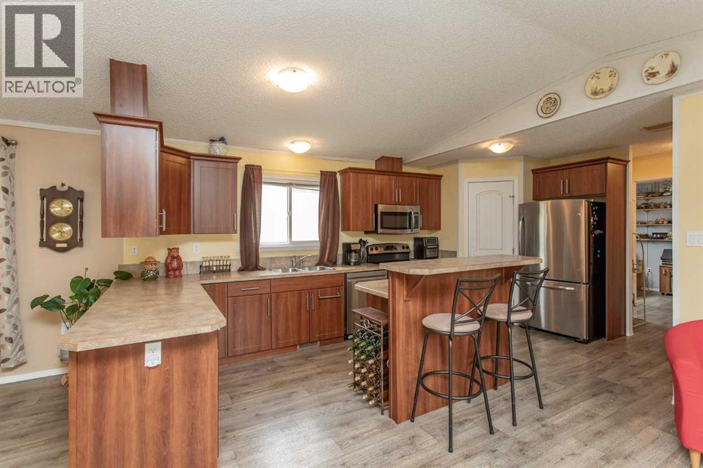 15 Mackenzie Ranch Way, Lacombe