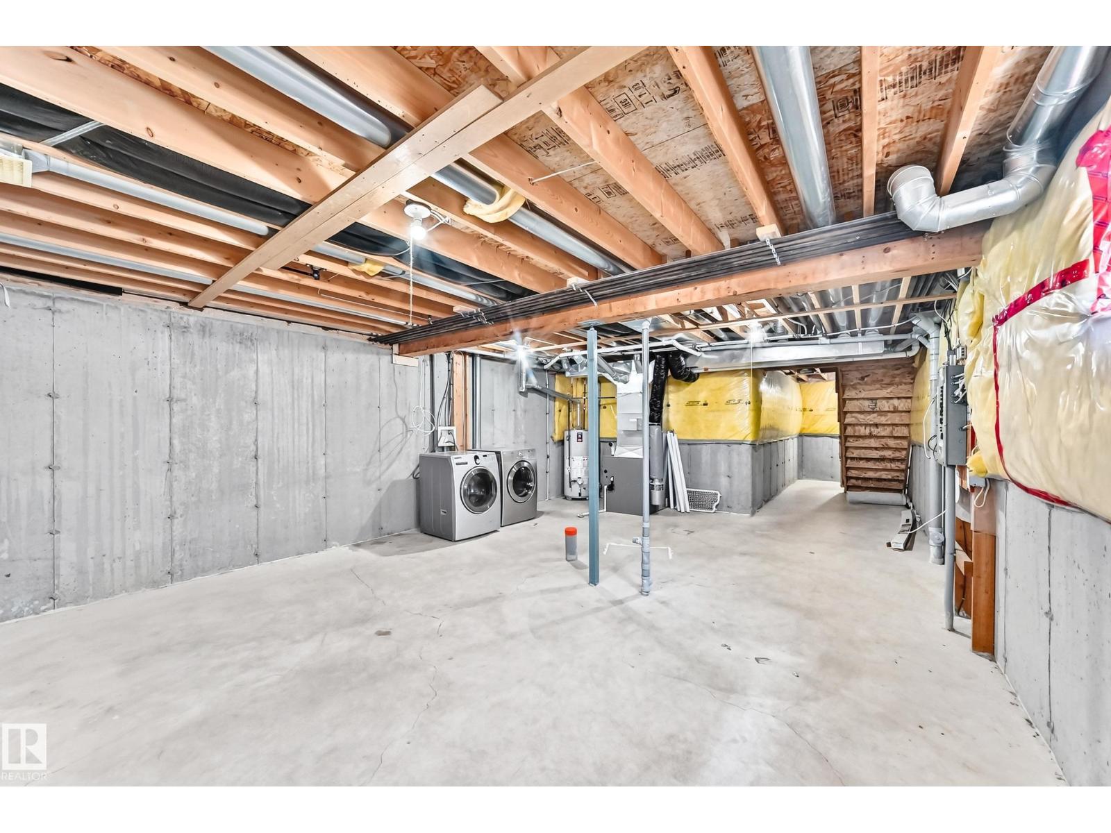 #93 230 EDWARDS DR SW - 32