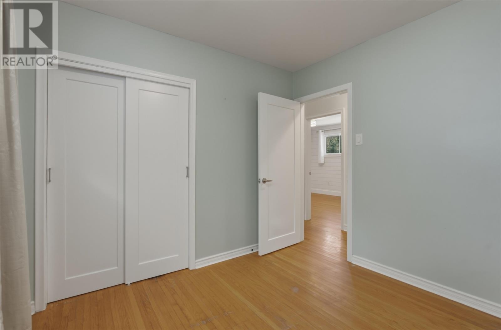 27 Roman AVE - 12