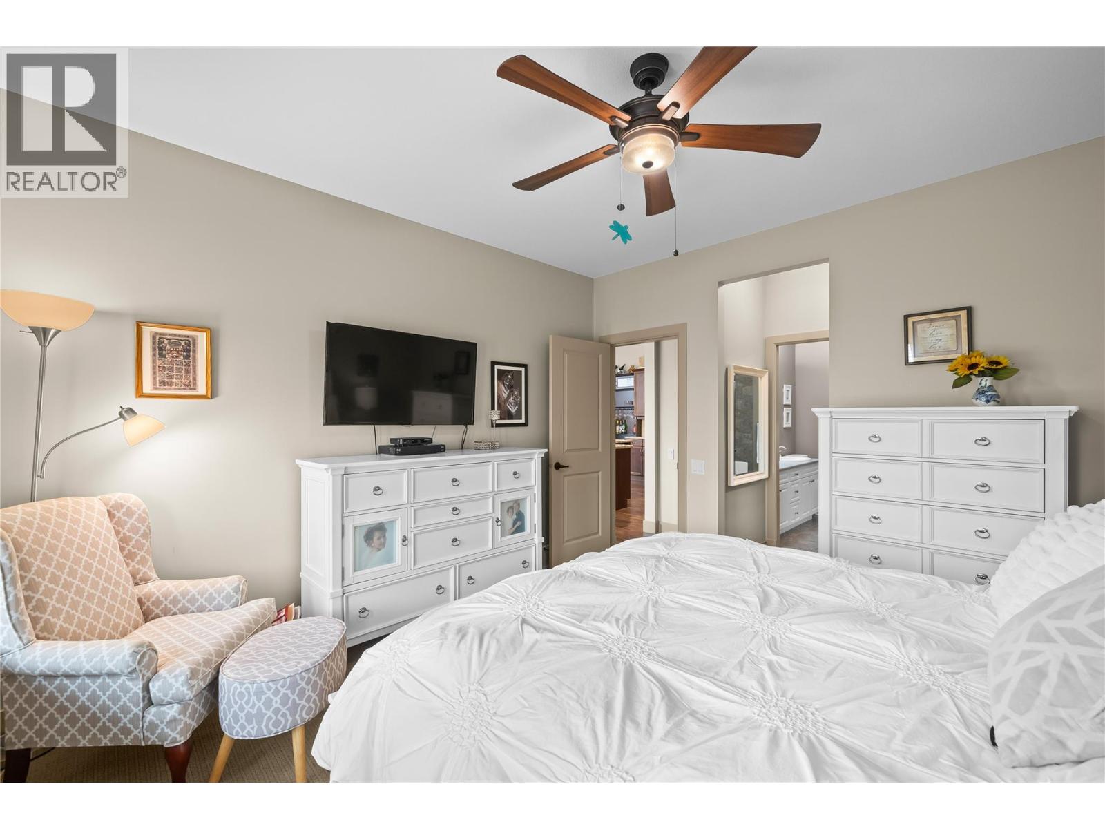 2233 Terrero Place - 22
