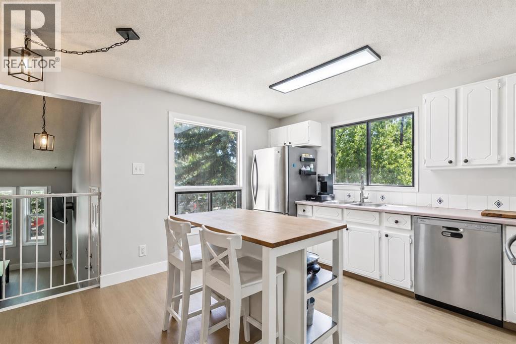 189 Deerfield Terrace SE, Deer Ridge, Calgary photo 5