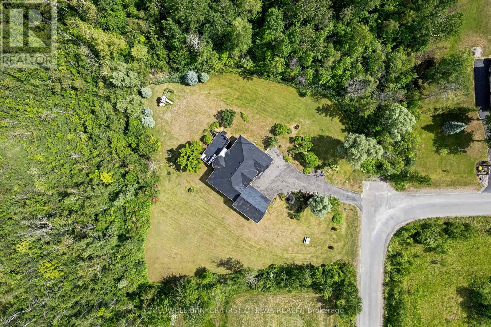 11 RIDEAU CROSSING CRESCENT - Image 47